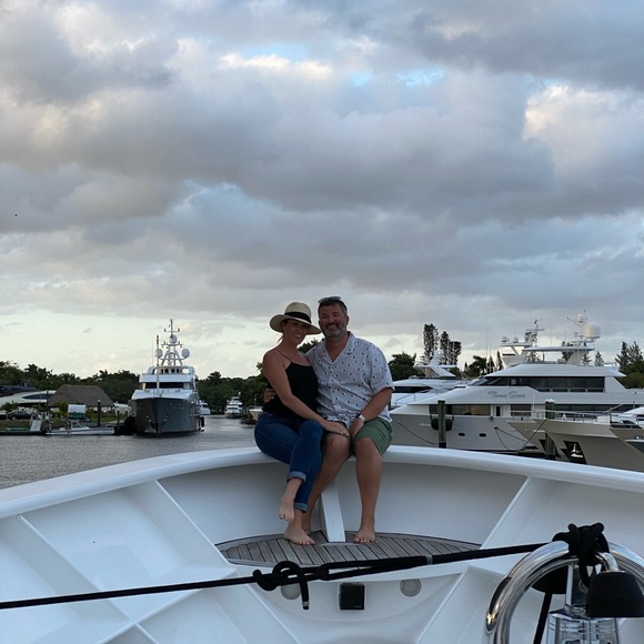 Meet your Posher, J - Picture 2 of 6